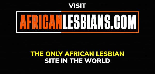  Real African Lesbian College Friends Fucking In Shower